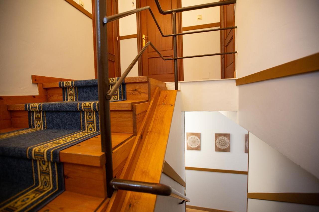 La Casona De Cardes Otel Onís Dış mekan fotoğraf