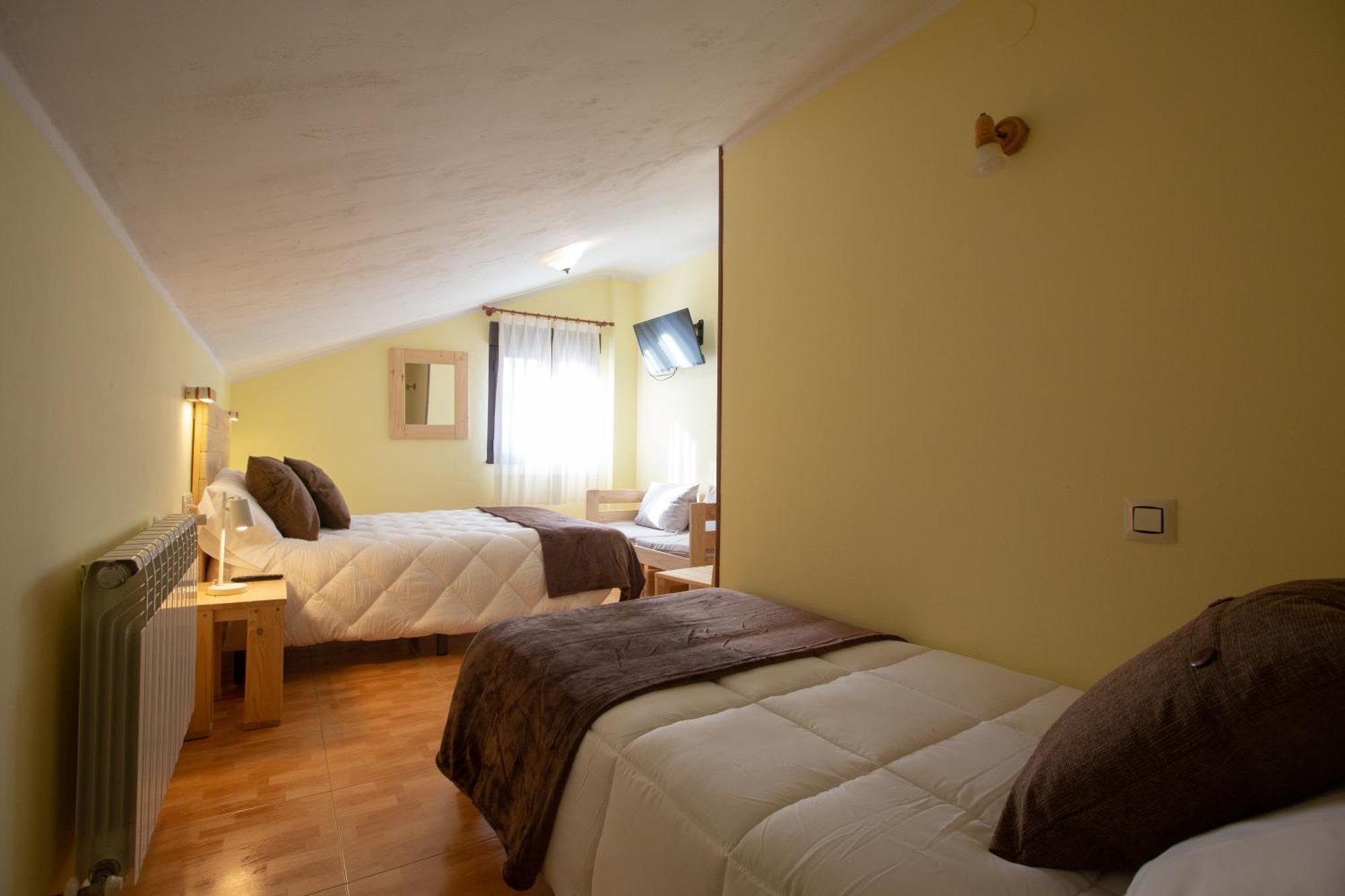 La Casona De Cardes Otel Onís Dış mekan fotoğraf