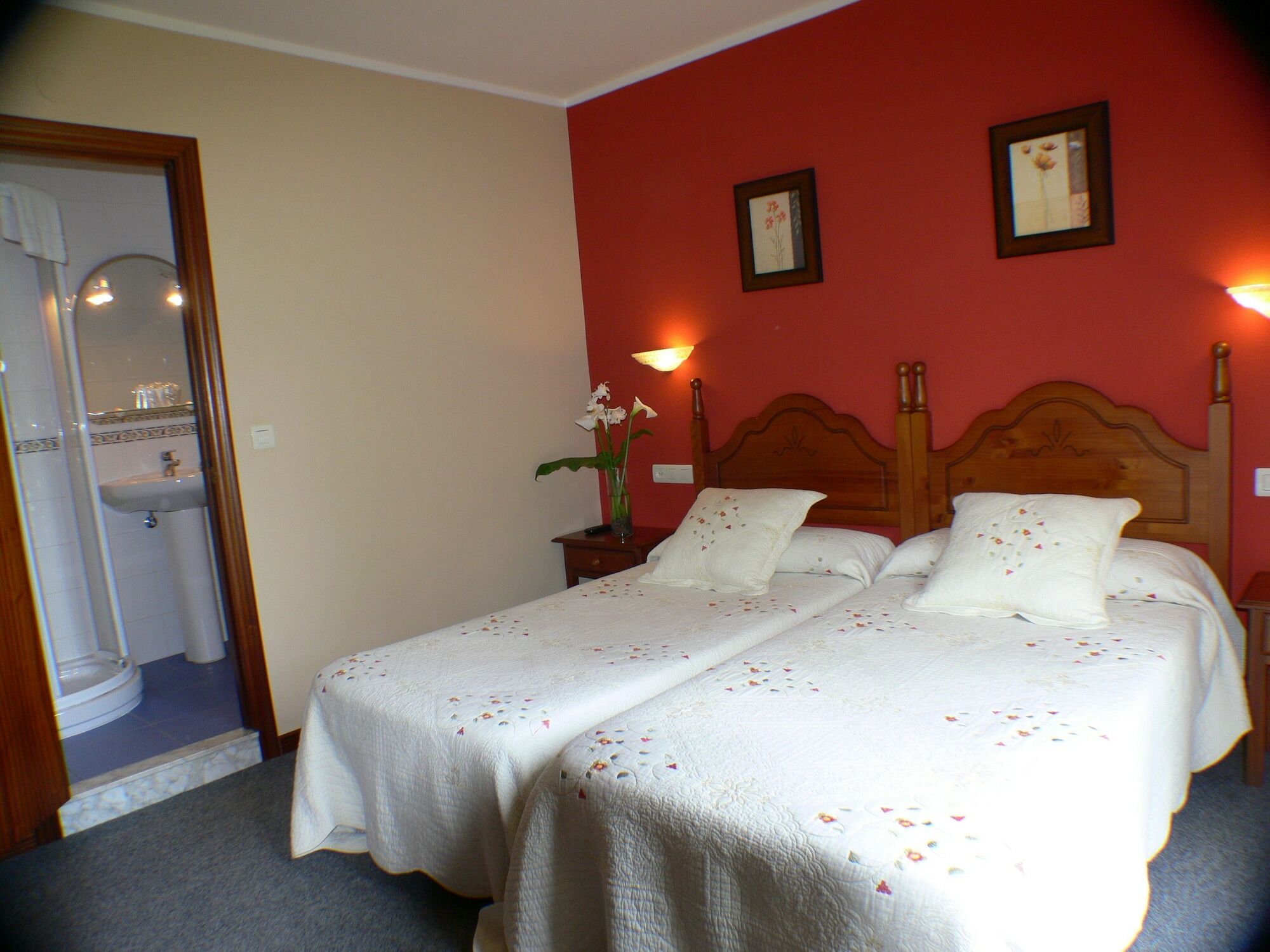 La Casona De Cardes Otel Onís Dış mekan fotoğraf
