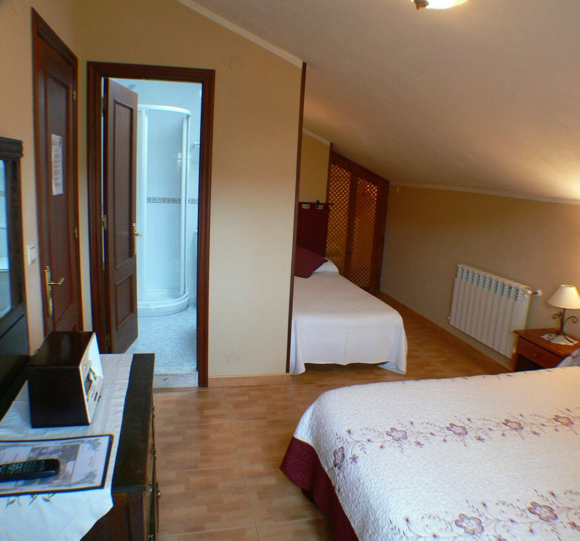 La Casona De Cardes Otel Onís Dış mekan fotoğraf